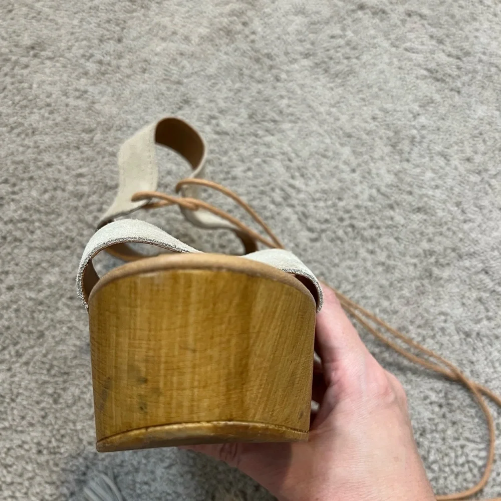 Steve Madden Shannon Suede Leather Tassel Ankle Tie Wooden Platform Wedge Size 9